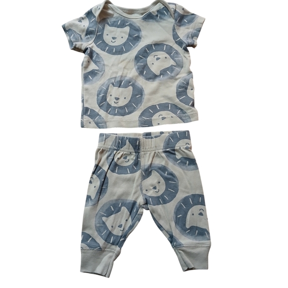 #0391 Baby Carter's Child Of Mine 2pc. Lion Outfit Size 0-3M - Picture 1 of 10